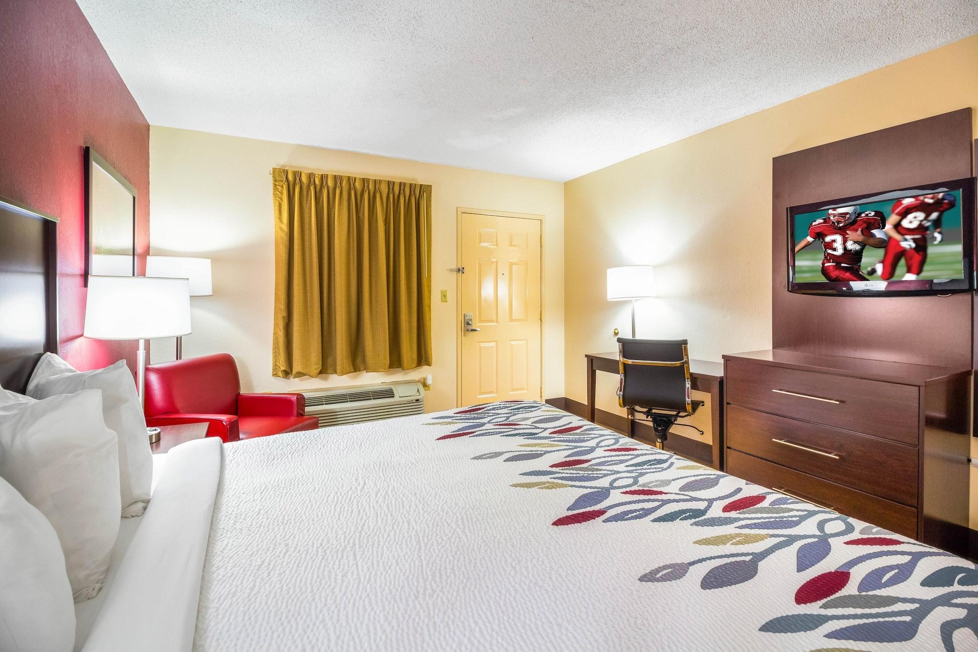 Red Roof Inn Кларксвилл Экстерьер фото